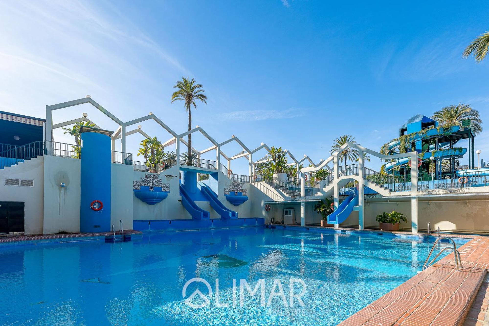 Bil Bil - Benalbeach Apartment *