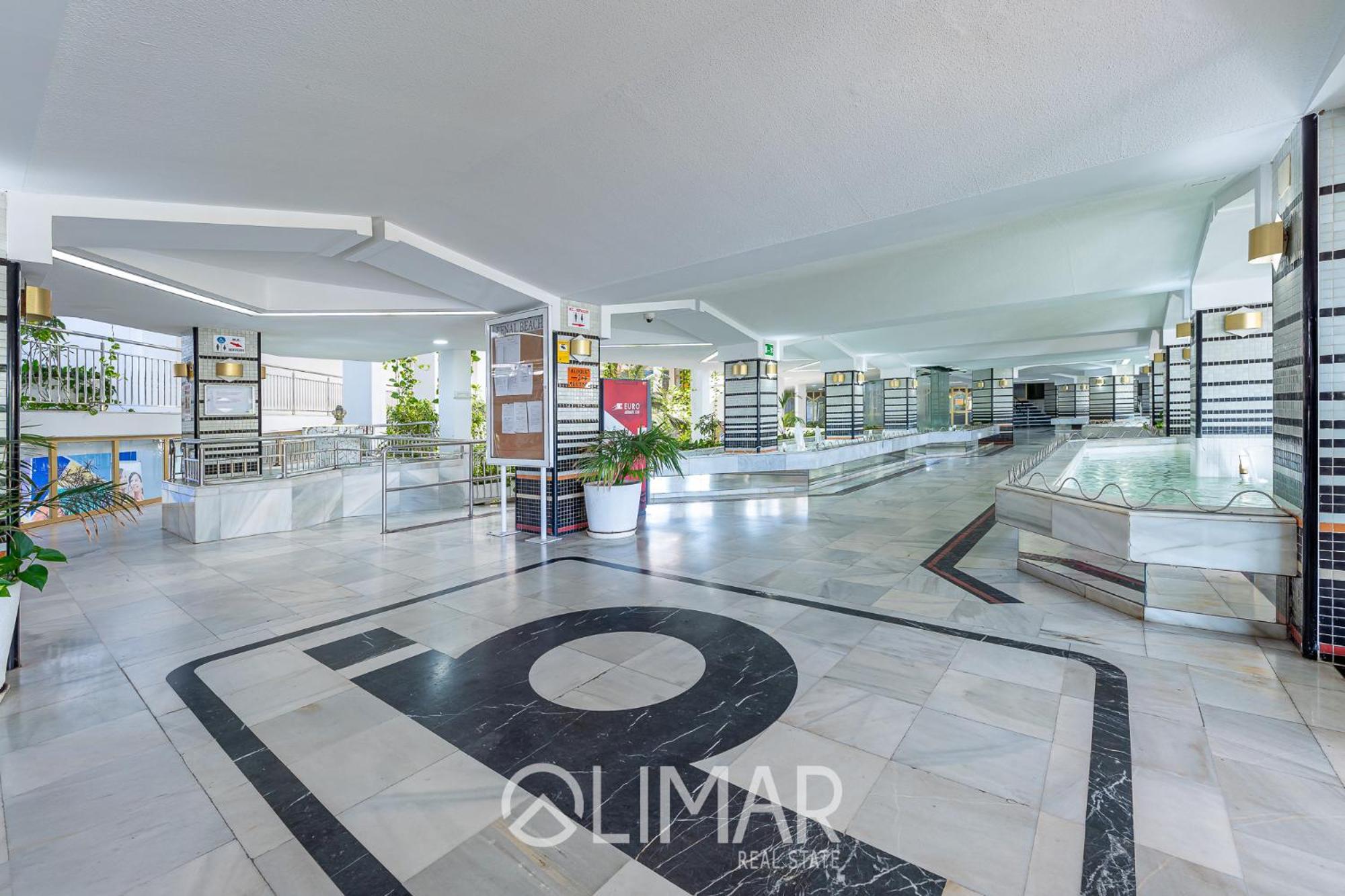 Bil Bil - Benalbeach Apartment *